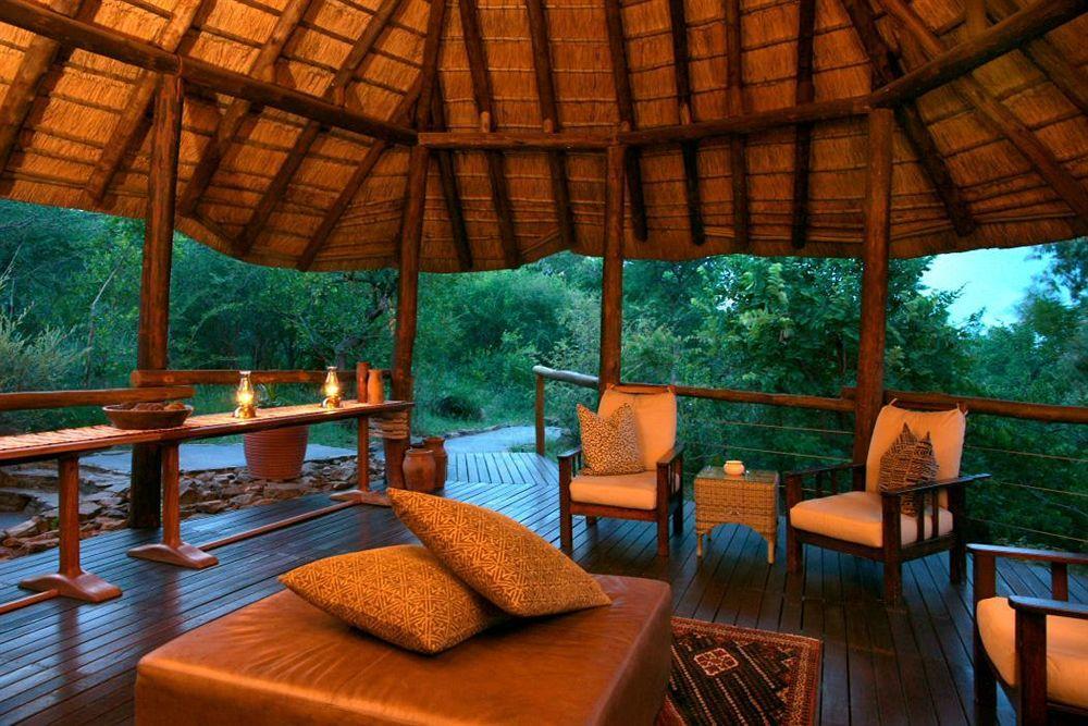 Impodimo Game Lodge Madikwe Wildreservaat Buitenkant foto