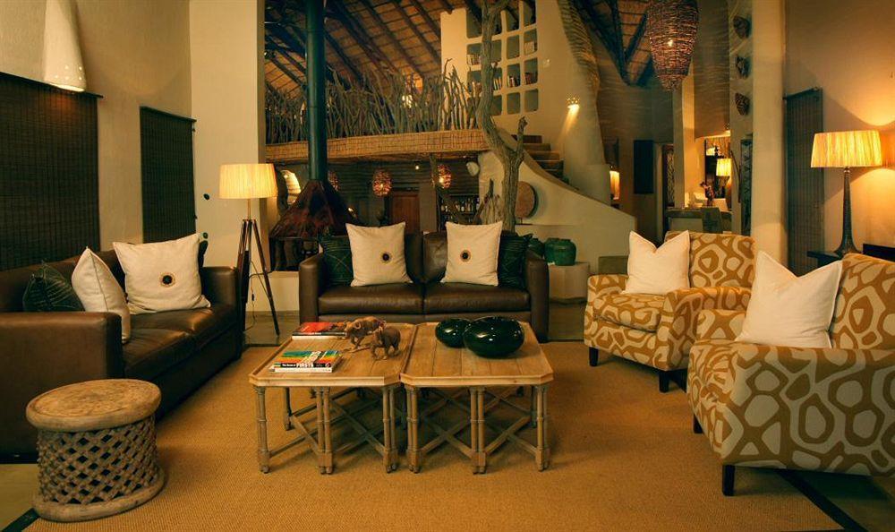 Impodimo Game Lodge Madikwe Wildreservaat Buitenkant foto