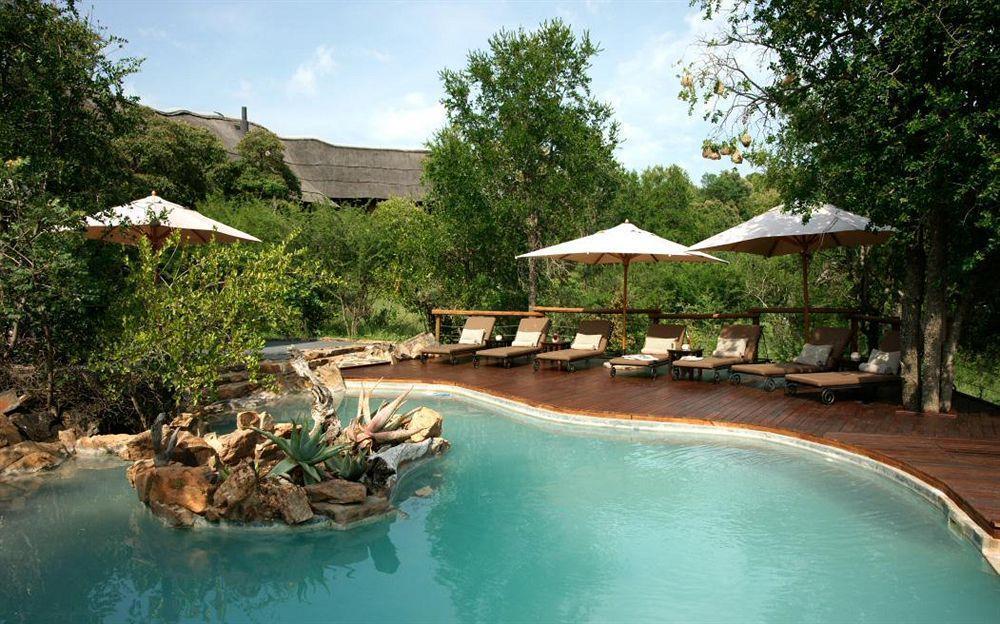 Impodimo Game Lodge Madikwe Wildreservaat Buitenkant foto