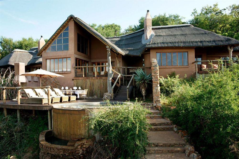 Impodimo Game Lodge Madikwe Wildreservaat Buitenkant foto